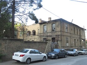 دومین بیمارستان تاریخی ایران در آتش سوخت