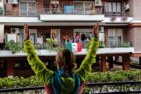 عکس روز| ورزش در میانه قرنطینه