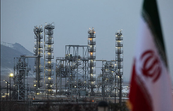 مجتمع آب سنگين اراك