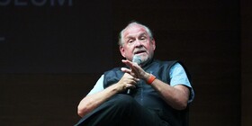 لری بریلینت همه‌گیری جهانی کرونا را پیش‌بینی کرده بود؟