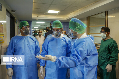 تصاویر بازدید جهانگیری از بخش کرونای بیمارستان امام حسین (ع)