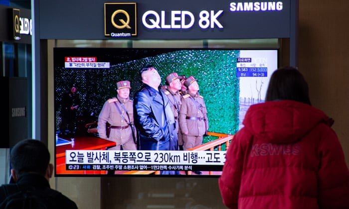 تصاویر آزمایش موشکی کره شمالی در تلویزیون سئول