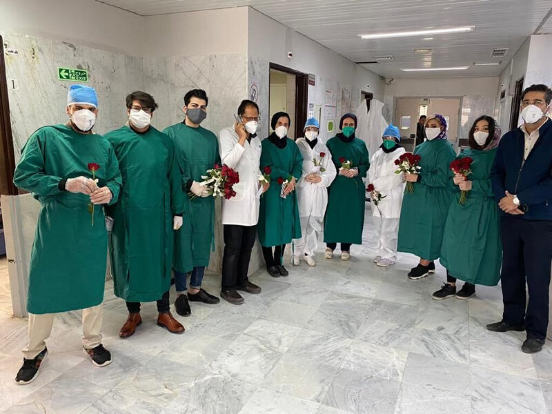 گل به کادر درمانی