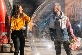 تصاویر | پوشش‌های عجیب پیشگیری از کرونا