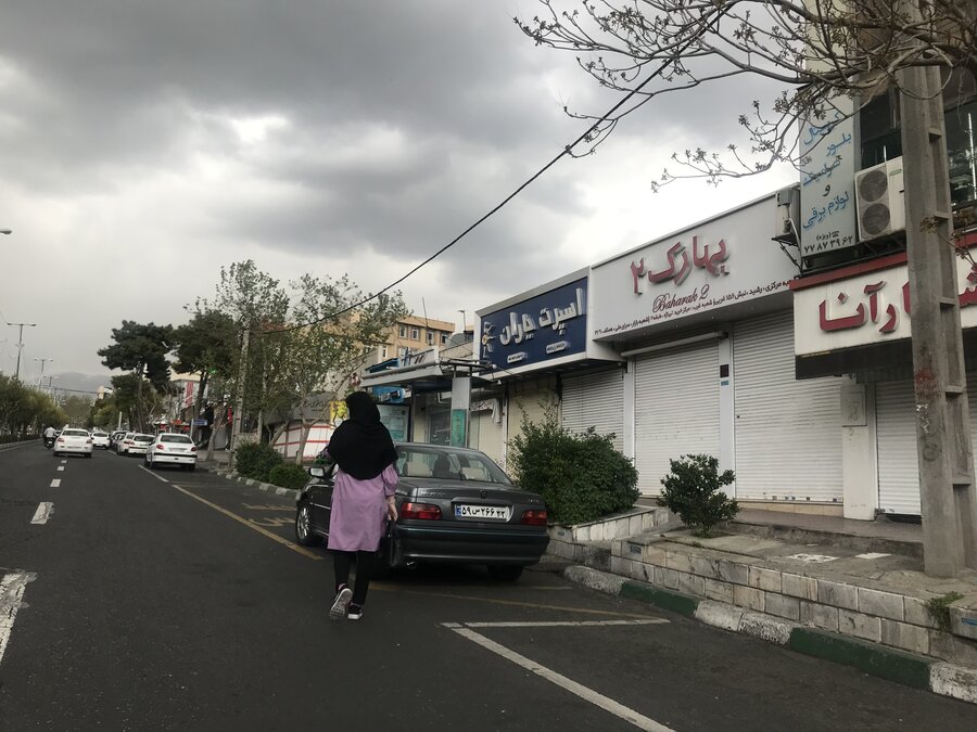 معابر و مغازه های شرق