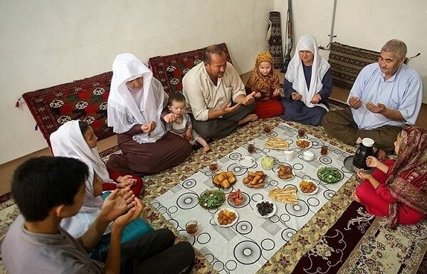 افطاری بین ترکمن‌ها