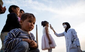 تصاویر | وای اگر کرونا اینجا بیاید | ضدعفونی منازل کوره‌های آجرپزی