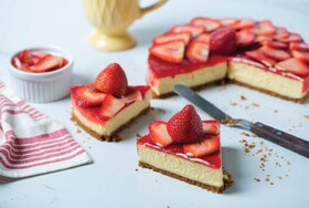 طرز تهیه چیزکیک فرانسوی | پخت این کیک به فر نیاز ندارد