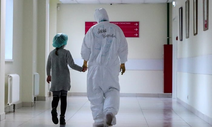 بیمار خردسال کرونا در بیمارستانی در روسیه