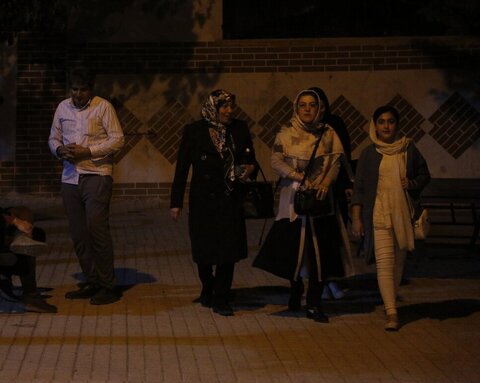 زلزله تهران حضور مردم در خیابان