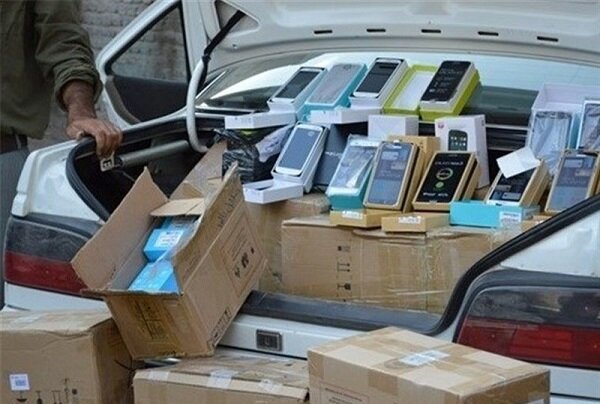 قاچاق گوشی همراه