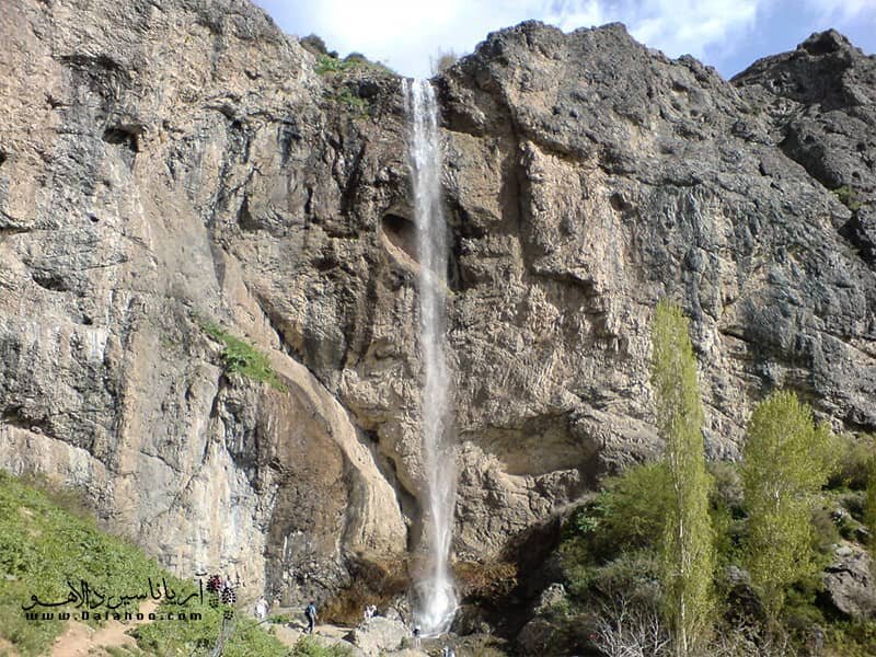 بلندترین آبشار تهران .روستای سنگان