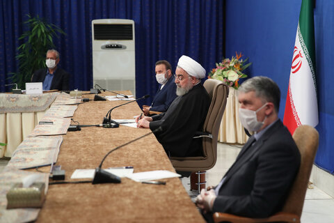 تصاویر نشست  روحانی  با مدیران و فعالان رسانه ای