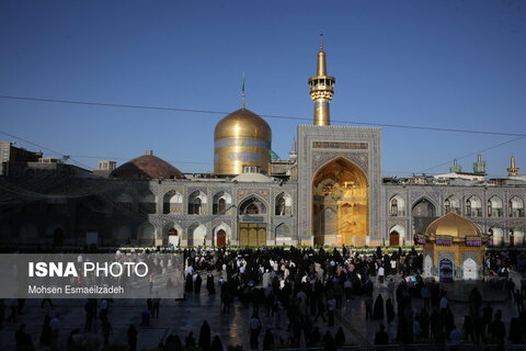 بازگشایی حرم امام هشتم بعد از هفتاد روز