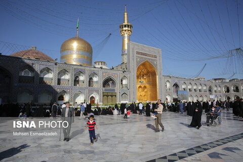 بازگشایی حرم امام هشتم بعد از هفتاد روز