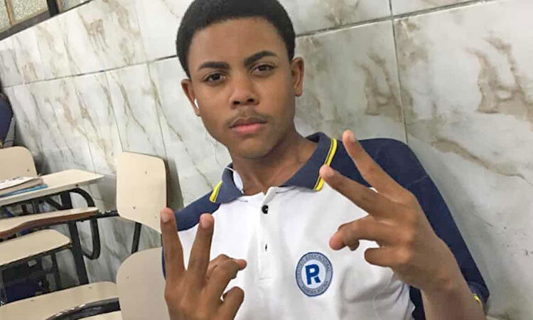 مرگ ژوائو پدرو نوجوان برزيلي در حمله پليس