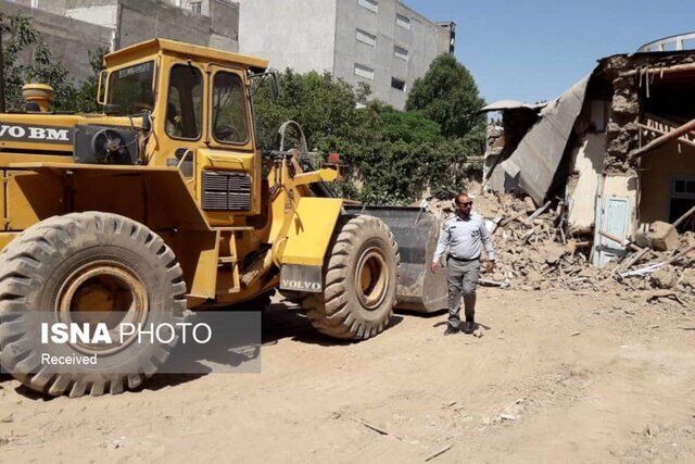 تخریب خانه پدري استاد پرویز مشکاتیان