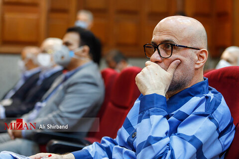 تصاویر نخستین دادگاه اکبر طبری معاون اجرایی سابق حوزه ریاست قوه قضاییه