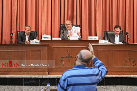 تصاویر چهارمین جلسه دادگاه طبری