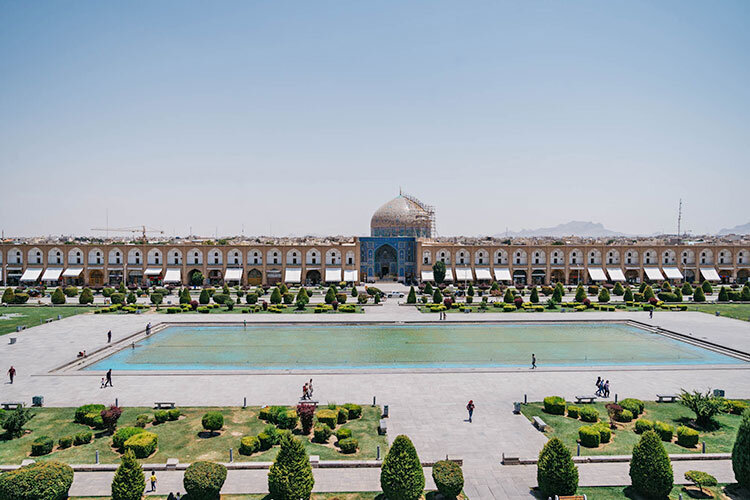 مسجد شيخ لطف‌الله در ميدان نقش جهان اصفهان