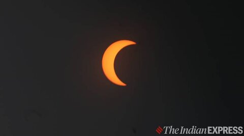 خورشیدگرفتگی در هند در ساعت 10:15