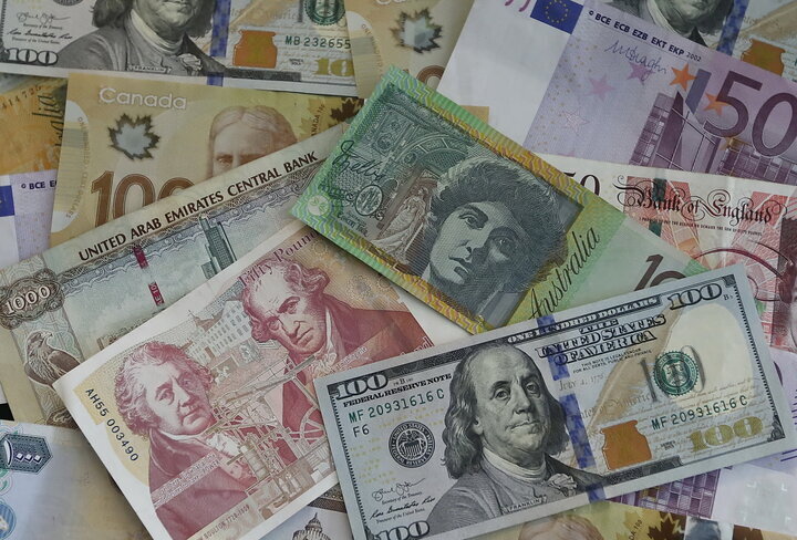 ارز - دلار - اسکناس