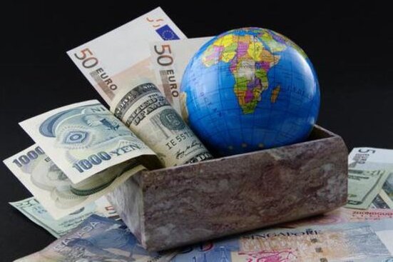 پول - جهان