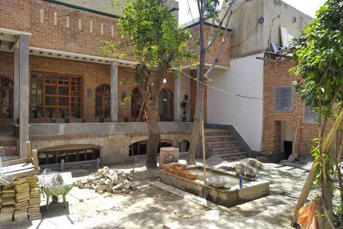 خانه تاريخي ارديبهشت در عودلاجان