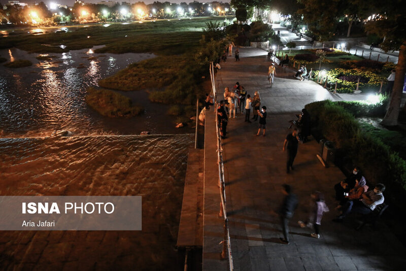 مسدود کردن سی‌و سه پل