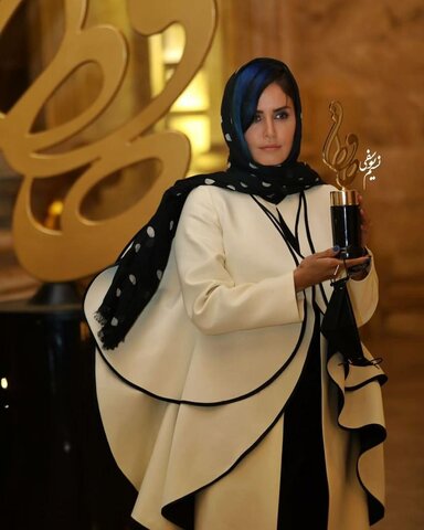 بهترین بازیگر زن: الناز شاکر دوست( برای بازی در «شبی که ماه کامل شد»)
