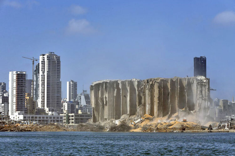 بيروت 12 روز پس از انفجار