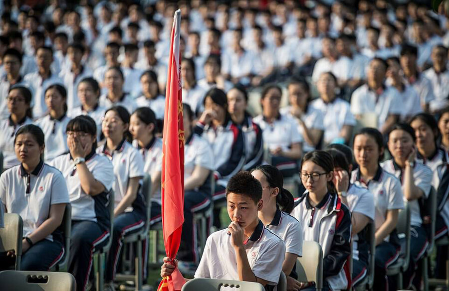 بازگشایی مدارس در شهر ووهان چين