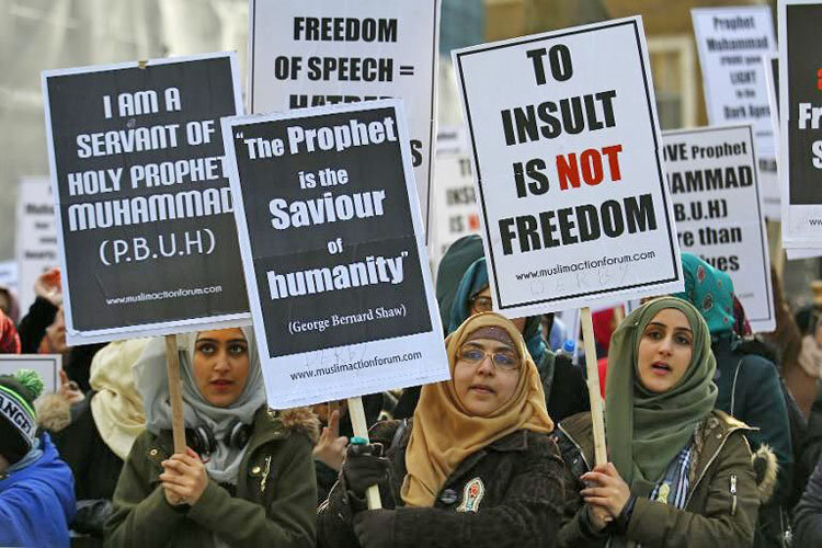 اعتراض مسلمانان بريتانيا به هتاكي نشريه شارلي ابدو