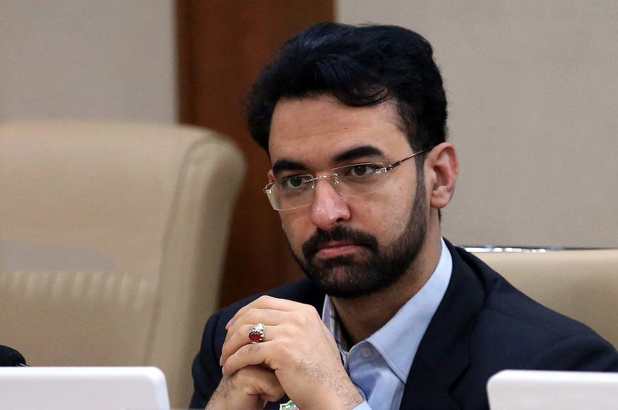 اطلاعیه دادستانی تهران درباره احضار وزیر ارتباطات | هیچ حکم قضایی مبنی بر فیلترینگ شبکه اجتماعی صادر نشده است