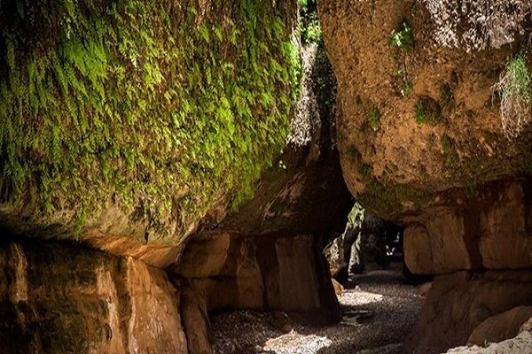 غار زینگان در مهران