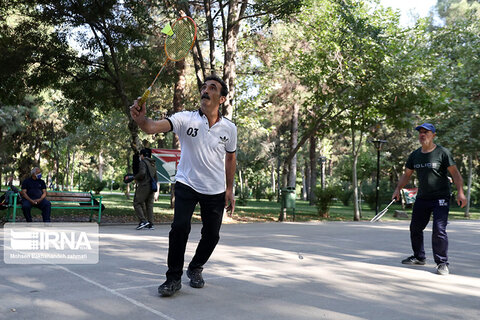 مسابقات بدمینتون پارکی در مشهد