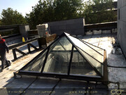 ساخت هرم شیشه ای به عنوان سقف نورگیر ایده آل در ابعاد گوناگون