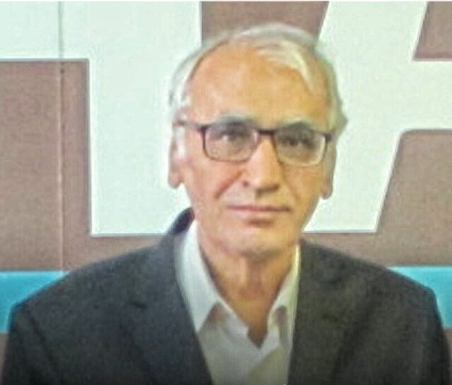 غلامحسین تکمیل‌همایون