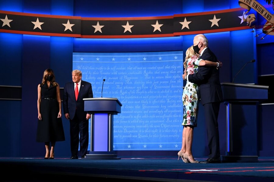 عکس | تفاوت جالب رفتار ملانیا ترامپ و جیل بایدن با شوهران خود در مناظره انتخاباتی آمریکا