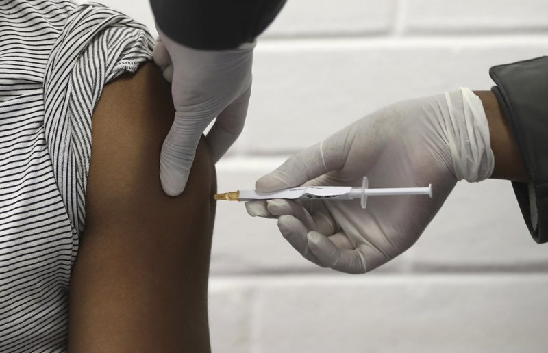 ‌آزمایش متوقف‌شده دو واکسن کرونا در آمریکا از سر گرفته می‌شود