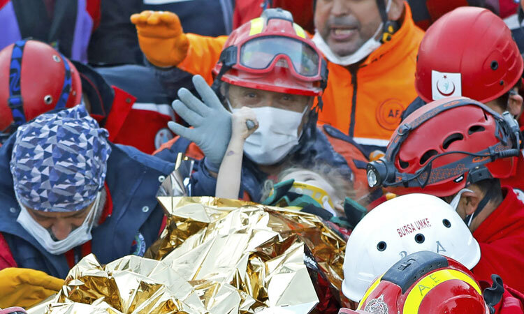 نجات جان كودك سه ساله در زلزله تركيه
