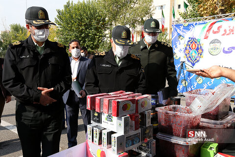سردار حسین رحیمی در نمایشگاه پلیس