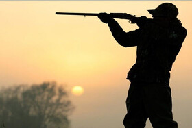 تیر خوردن محیط‌بان در درگیری با شکارچیان | تصویر این محیط‌بان مجروح را ببینید