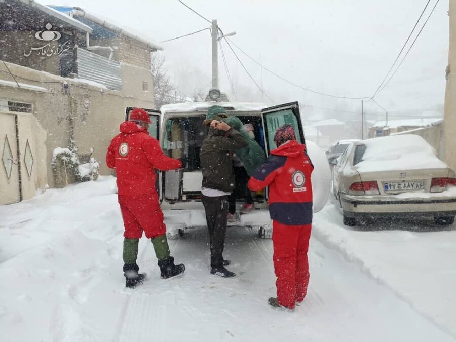 امدادرسانی در برف
