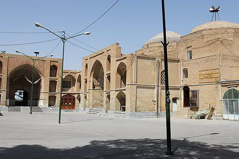 مسجد انقلاب