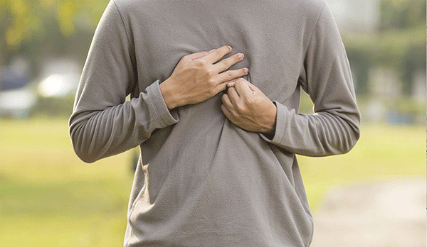۸ نشانه‌ اولیه سکته قلبی را بشناسید