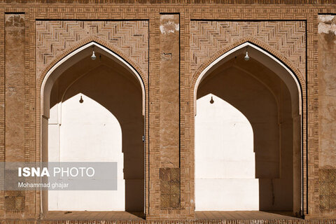 گذاری در مسجد جامع گناباد