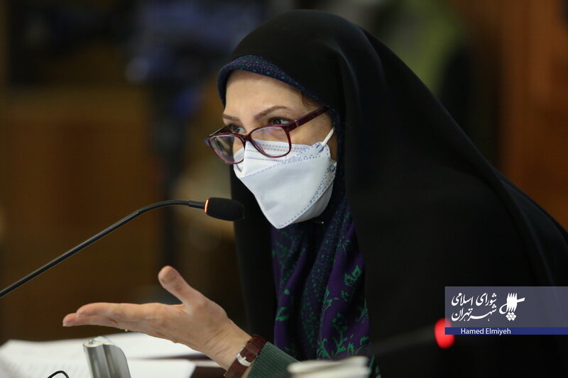 سهم زنان از پست‌های مدیریتی شهرداری تهران | ۴۵ درصد استخدامی‌های جدید زنان هستند
