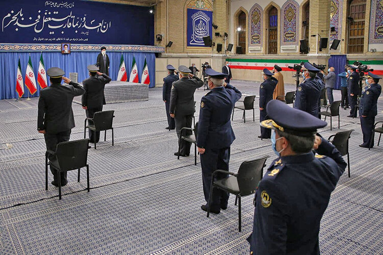 دیدار فرماندهان و کارکنان نیروی هوایی ارتش با فرمانده کل قوا