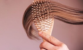 قطع ریزش مو با این روش‌های خانگی + راهکارهایی برای رشد مجدد موها